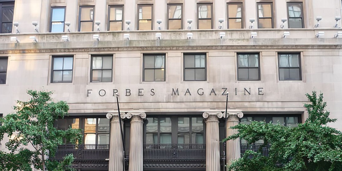 Forbes Hosts Web3 Event in The Sandbox Metaverse